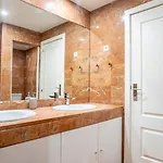 公寓 Seaside 3br Flat In Povoa By Lovelystay