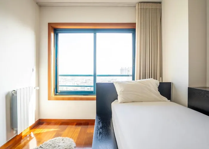 Seaside 3br Flat In Povoa By Lovelystay 公寓