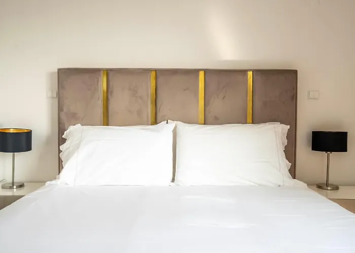 Seaside 3br Flat In Povoa By Lovelystay 公寓 *