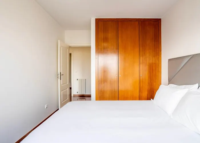 Seaside 3br Flat In Povoa By Lovelystay * Póvoa de Varzim